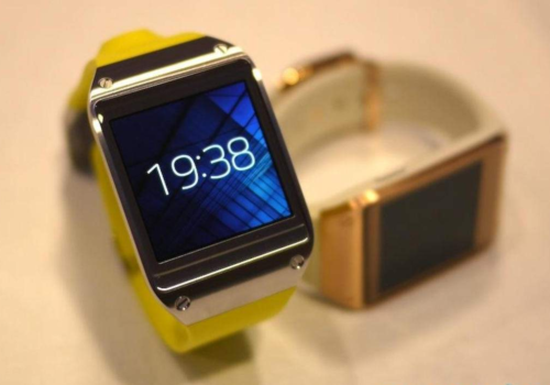 Galaxy Gear owners must upgrade to Tizen or lose Galaxy Store access