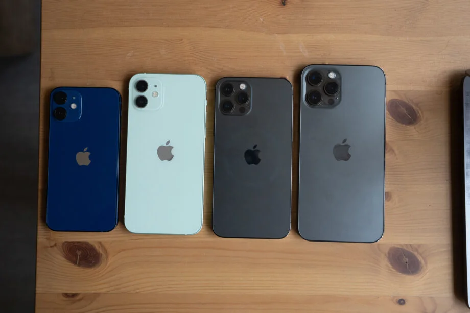 iOS 14.7.1 fixes Apple Watch unlock bug