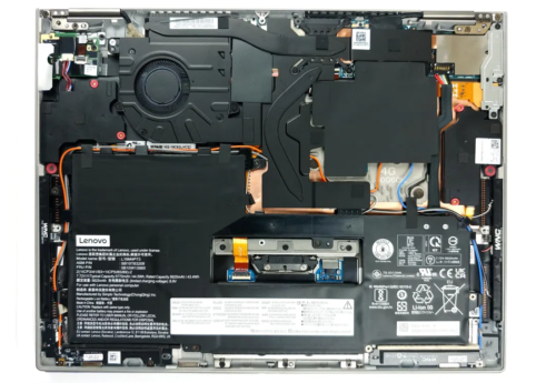 Inside Lenovo ThinkPad X1 Titanium Yoga Gen 1 – disassembly and upgrade options