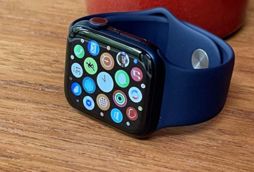 Apple urges WatchOS update after “actively exploited” flaw