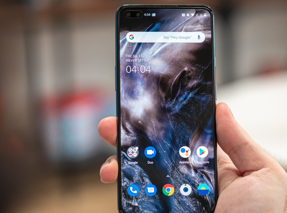 Oxygen OS 11.1.4.4 update brings fixes for overheating and battery life on OnePlus Nord