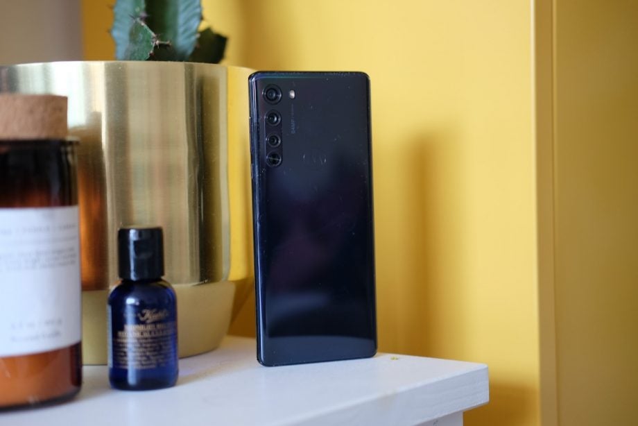 Motorola Edge 20 announced, including a surprisingly top-tier cheap 5G phone