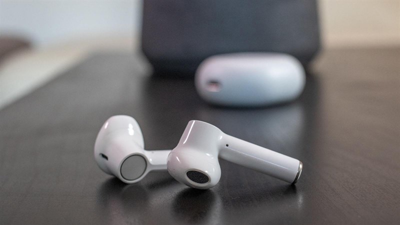 OnePlus Buds Pro will feature adaptive noise cancellation and warp charging