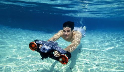 Yamaha Seawing II: Lightweight underwater scooter is our toy of the month