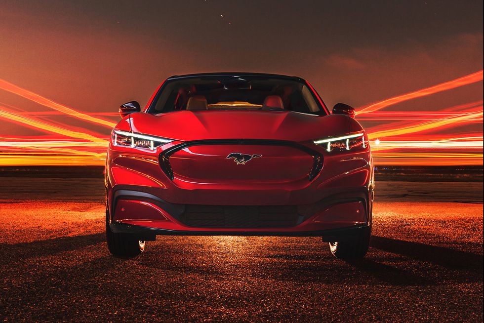 2021-ford-mustang-mach-e
