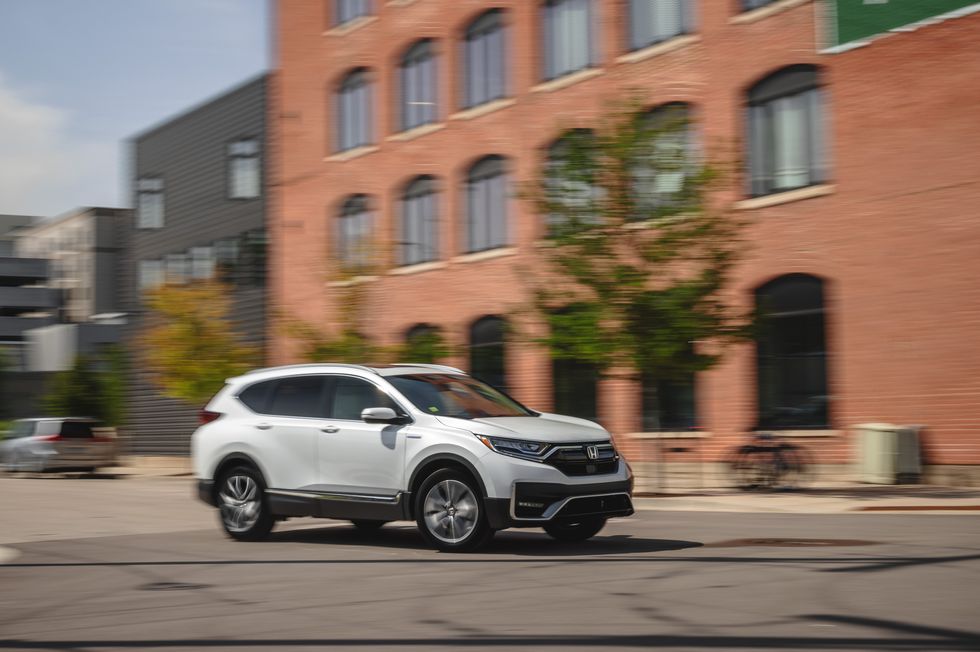 Our 2021 Honda CR-V Hybrid Just Keeps Going - GearOpen.com