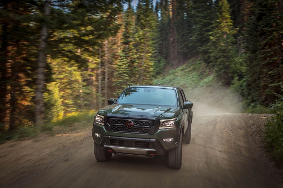 2022 Nissan Frontier Keeps It Simple - GearOpen.com