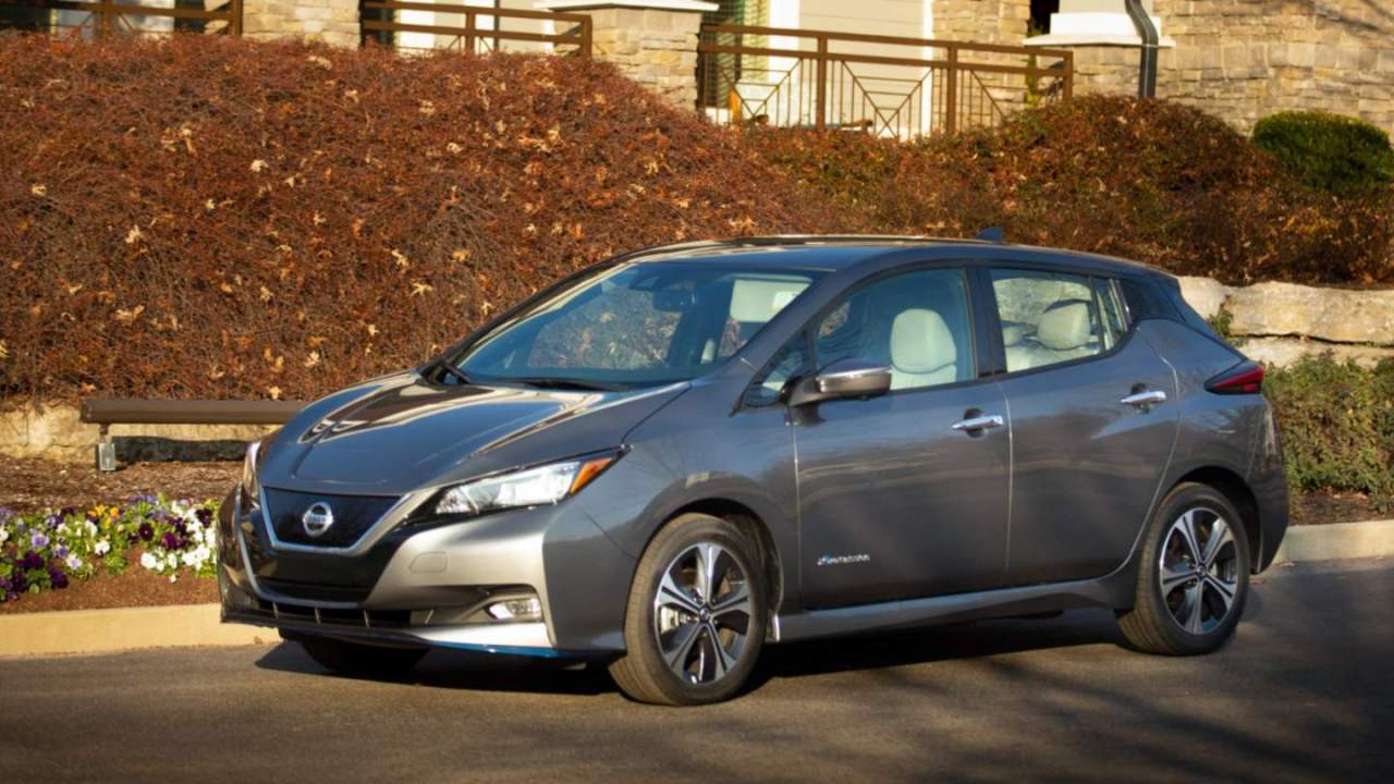 The 2022 Nissan Leaf just became the new EV bargain