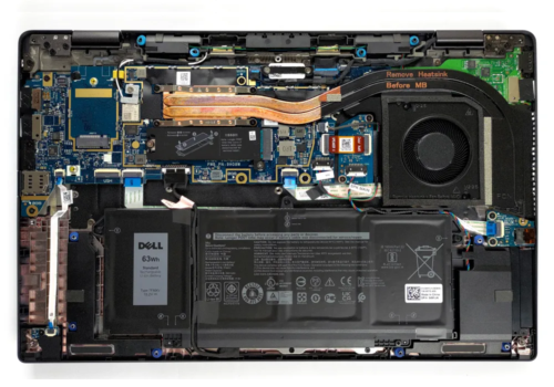 Inside Dell Latitude 15 7520 – disassembly and upgrade options