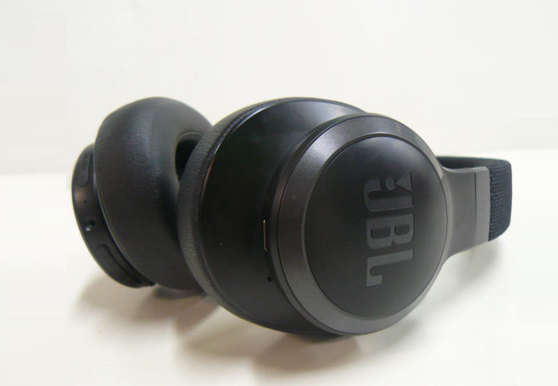JBL Live 660NC Wireless Headphone