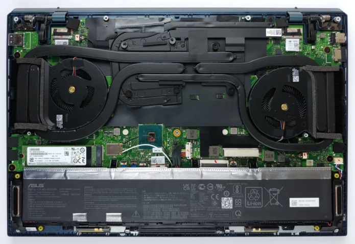 Inside ASUS ZenBook Pro Duo 15 OLED UX582