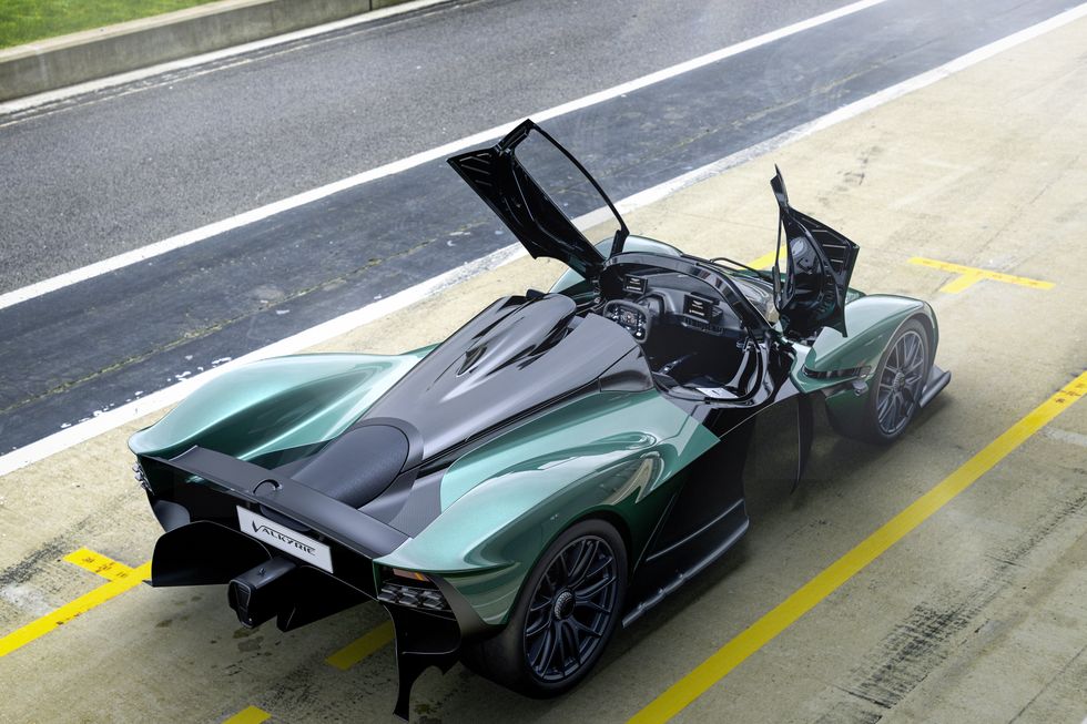 Aston Martin Valkyrie Spider