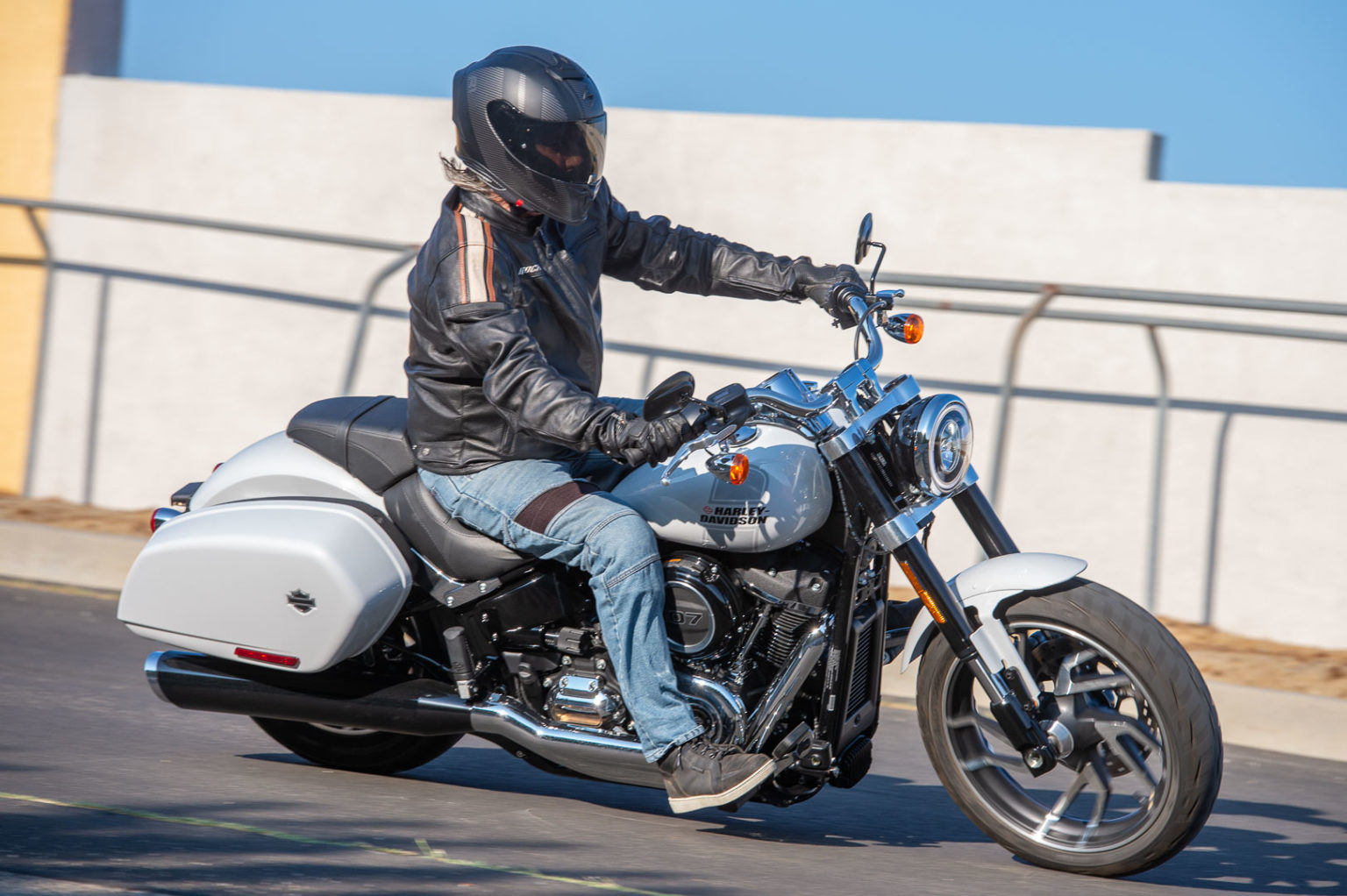 2021 HarleyDavidson Sport Glide Review TwoWheeled Convertible