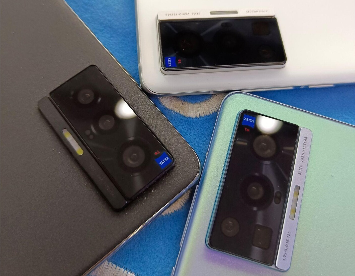 Vivo X70