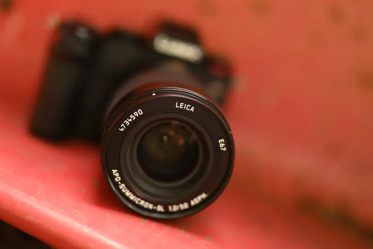 This 50 Is Both Tank and Treasure: Leica SL 50mm F2 Summicron Review