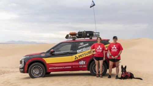 2022 Mitsubishi Outlander joins Rebelle Rally with a dog named Sammy
