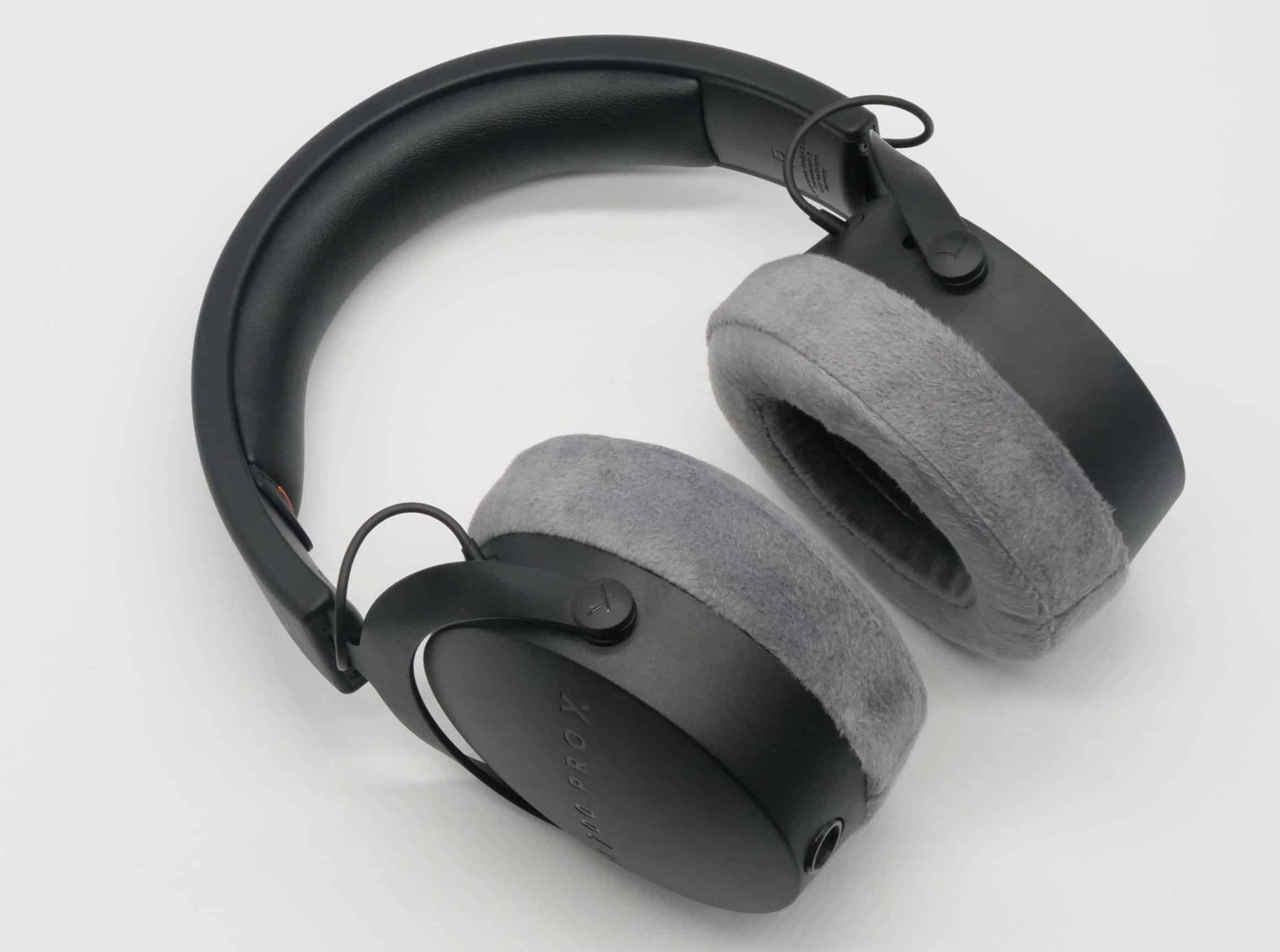 Beyerdynamic DT 700 Pro X Review