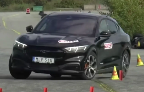 2022 Ford Mustang Mach-E fails ‘moose test’ in spectacular fashion