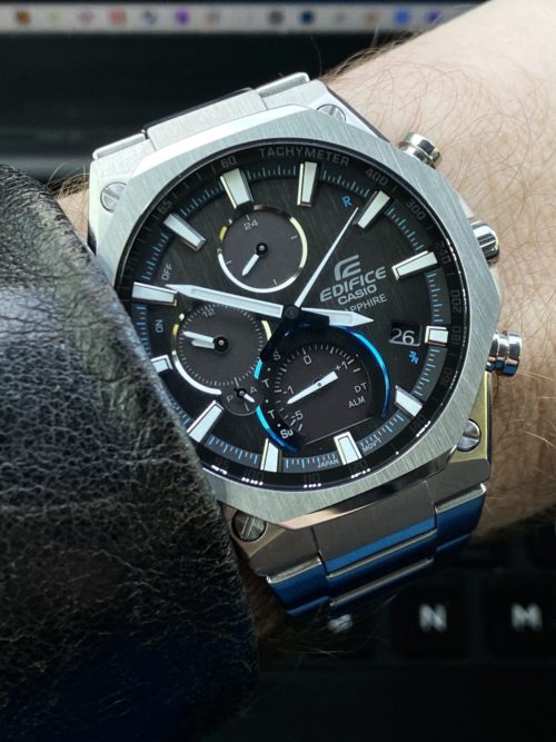 One crucial element stops the Casio Edifice EQB-1100 from taking on a G-Shock