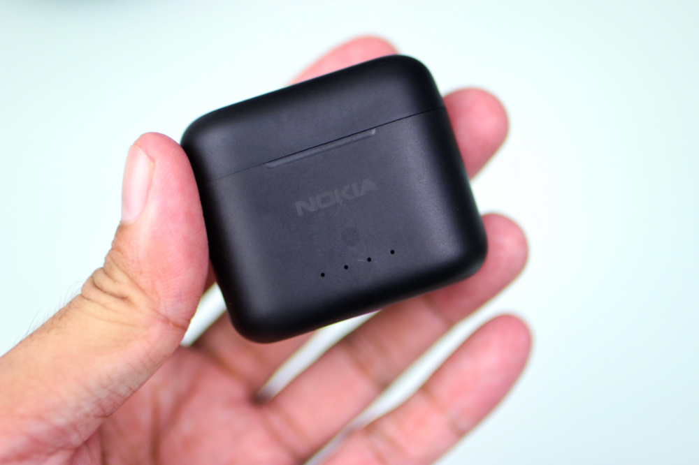 Nokia E3101 Essential TWS Earphones Handson