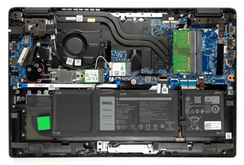Inside Dell Latitude 15 3520 – disassembly and upgrade options