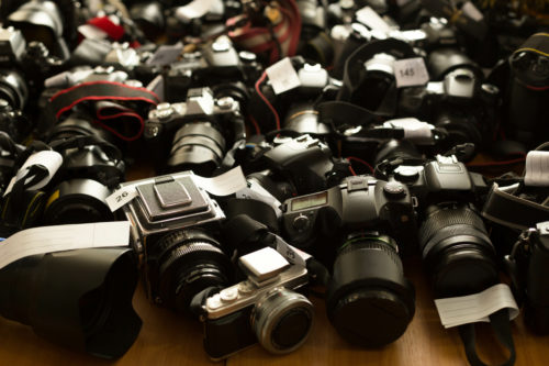 4 Tips For Buying Used Camera Online