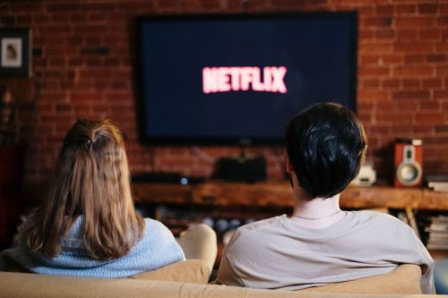 How to choose a tv series as a couple?