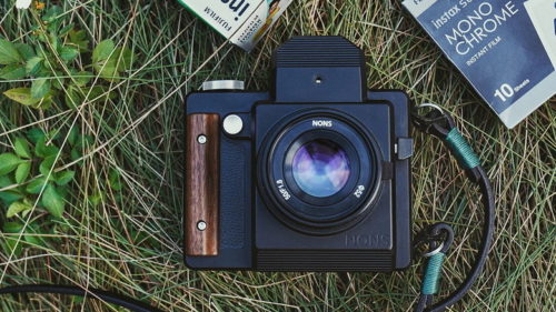 6 Of The Best Polaroid Instant Camera Alternatives In 2025