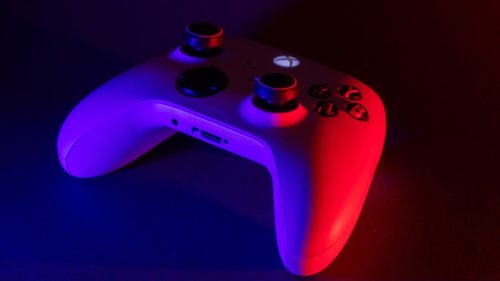 Can You Connect An Xbox One Controller To An Xbox X/S?