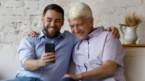 Simplify The iPhone For Seniors And The Elderly By Following These Steps