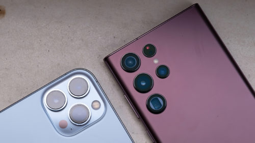 Why Do Some Smartphones Have 3 (Or More) Camera Lenses & How Do They Work Together?