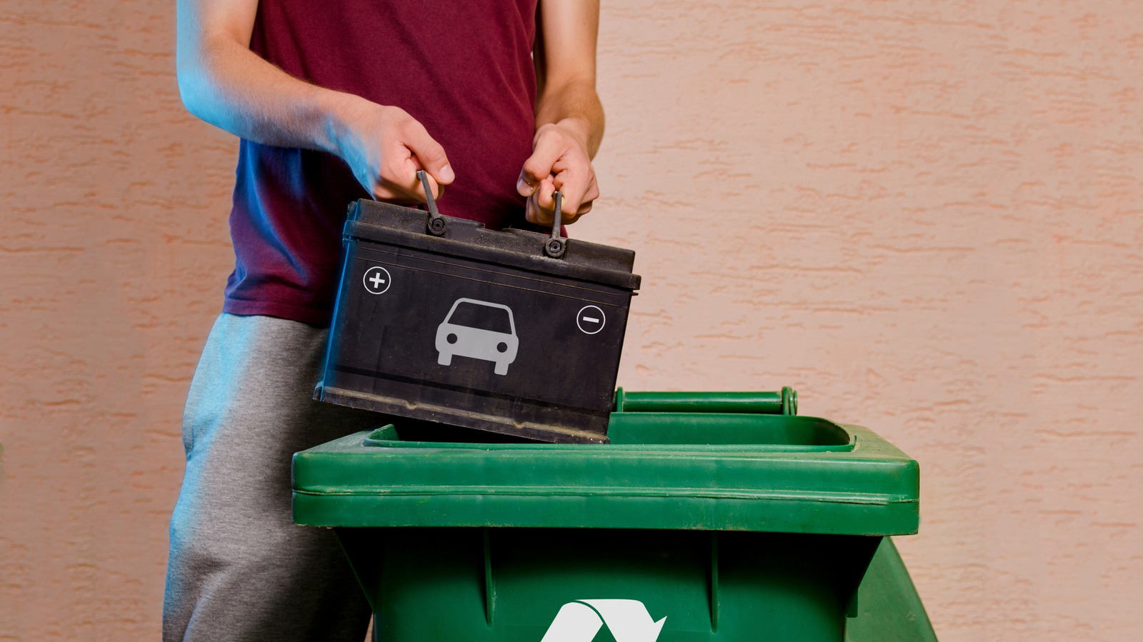 What Is The Right Way To Dispose Of Your Old Car Battery?