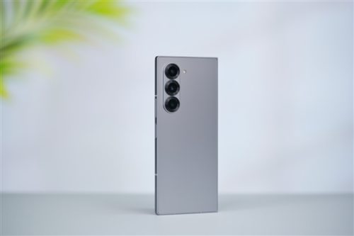 Samsung Galaxy Z Fold 7 should be taken with the S25 Ultra Same Camera