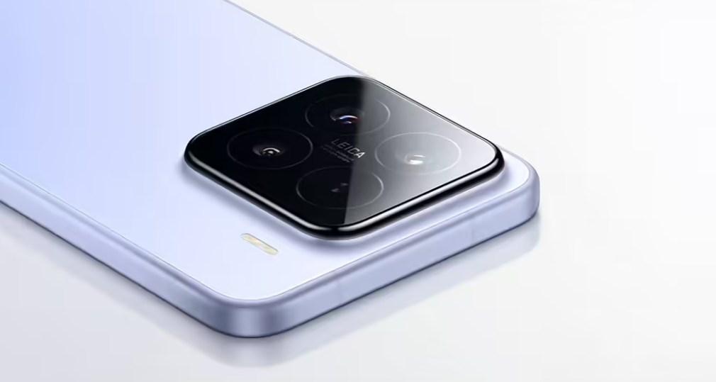 The prototype of the standard version of Xiaomi 16 phone has been exposed for testing an upright floating telephoto lens