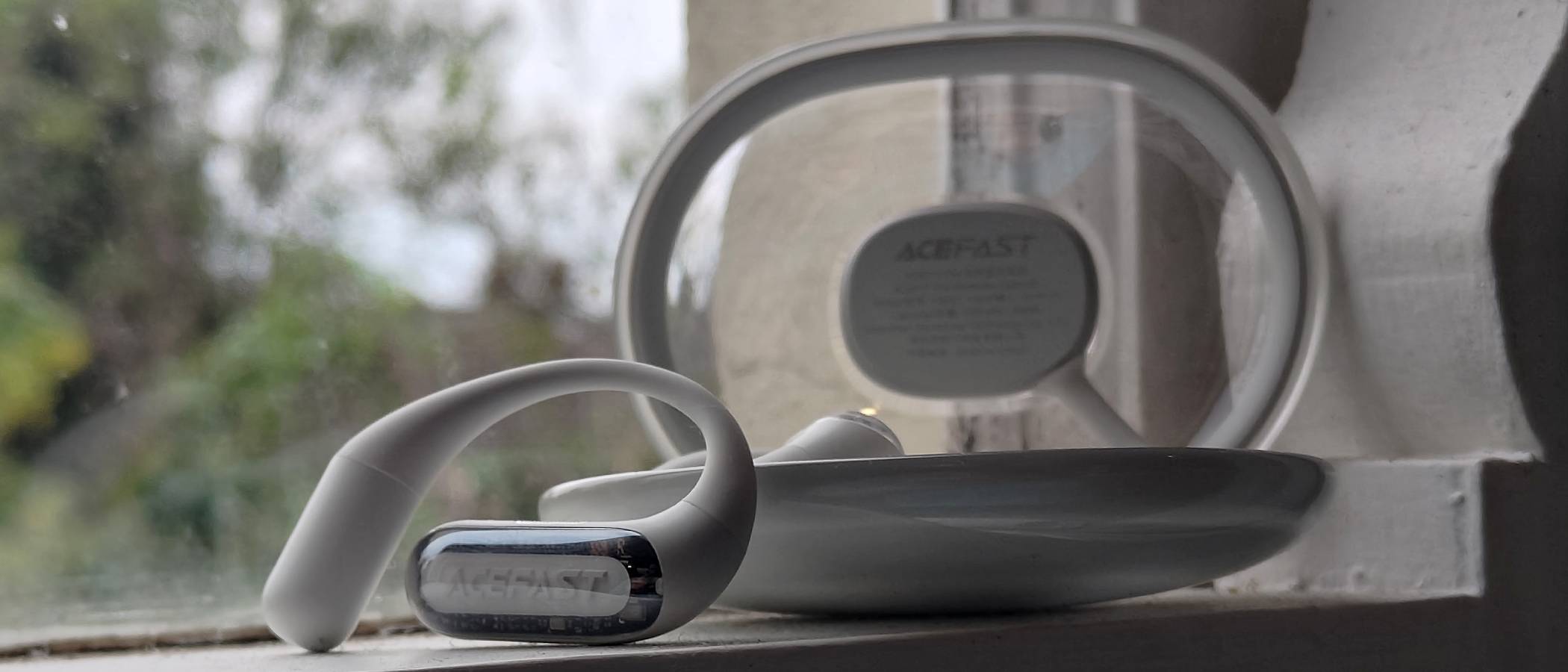 AceFast’s open-ear offering has all the trappings of the best cheap open earbuds… except the price