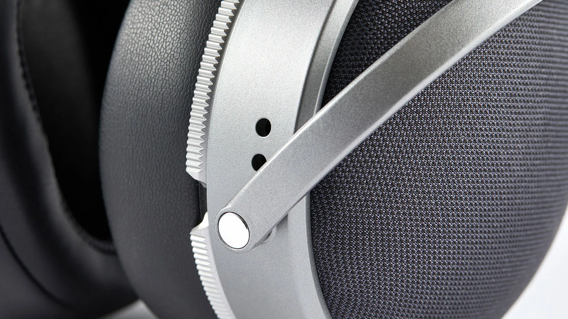 A Respected Hi-Fi Company’s New Audiophile Headphones Are Refreshingly Affordable
