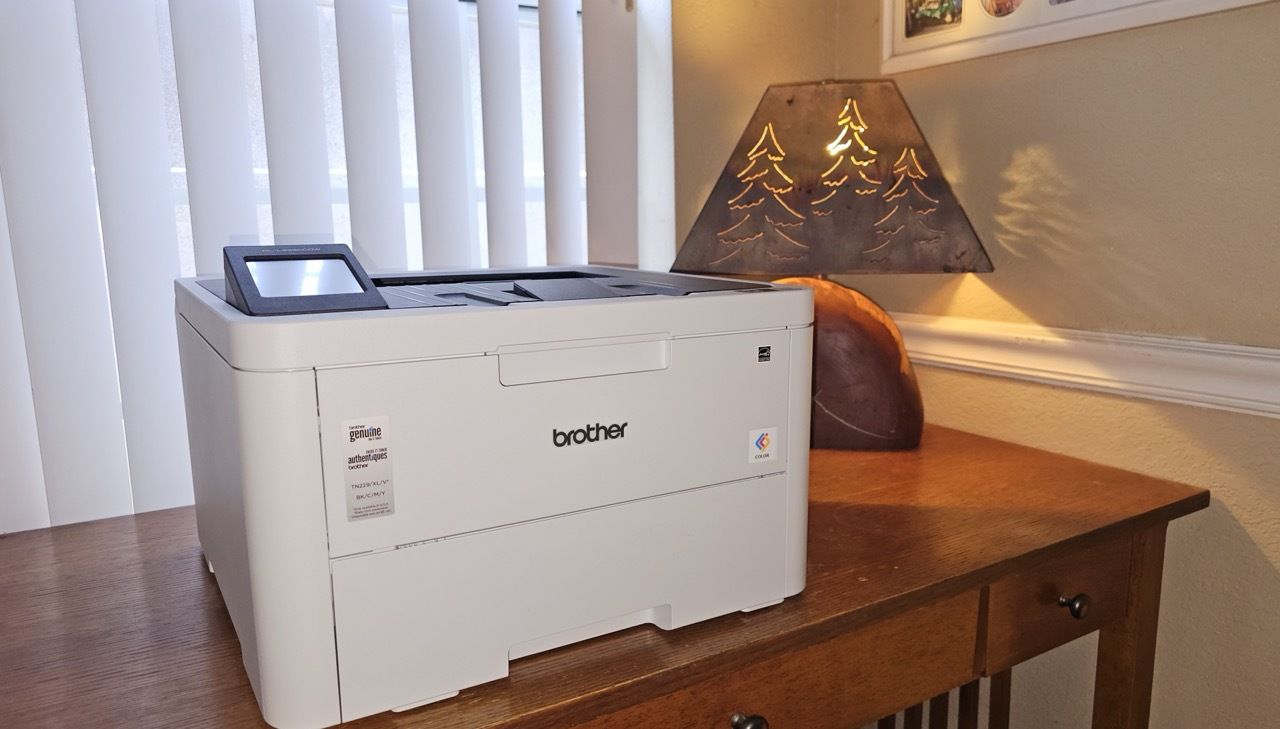 L3280CDW Review: A Fast, Quiet Color Laser Printer