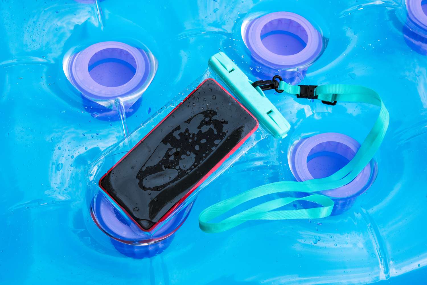 The Best Waterproof Phone Cases