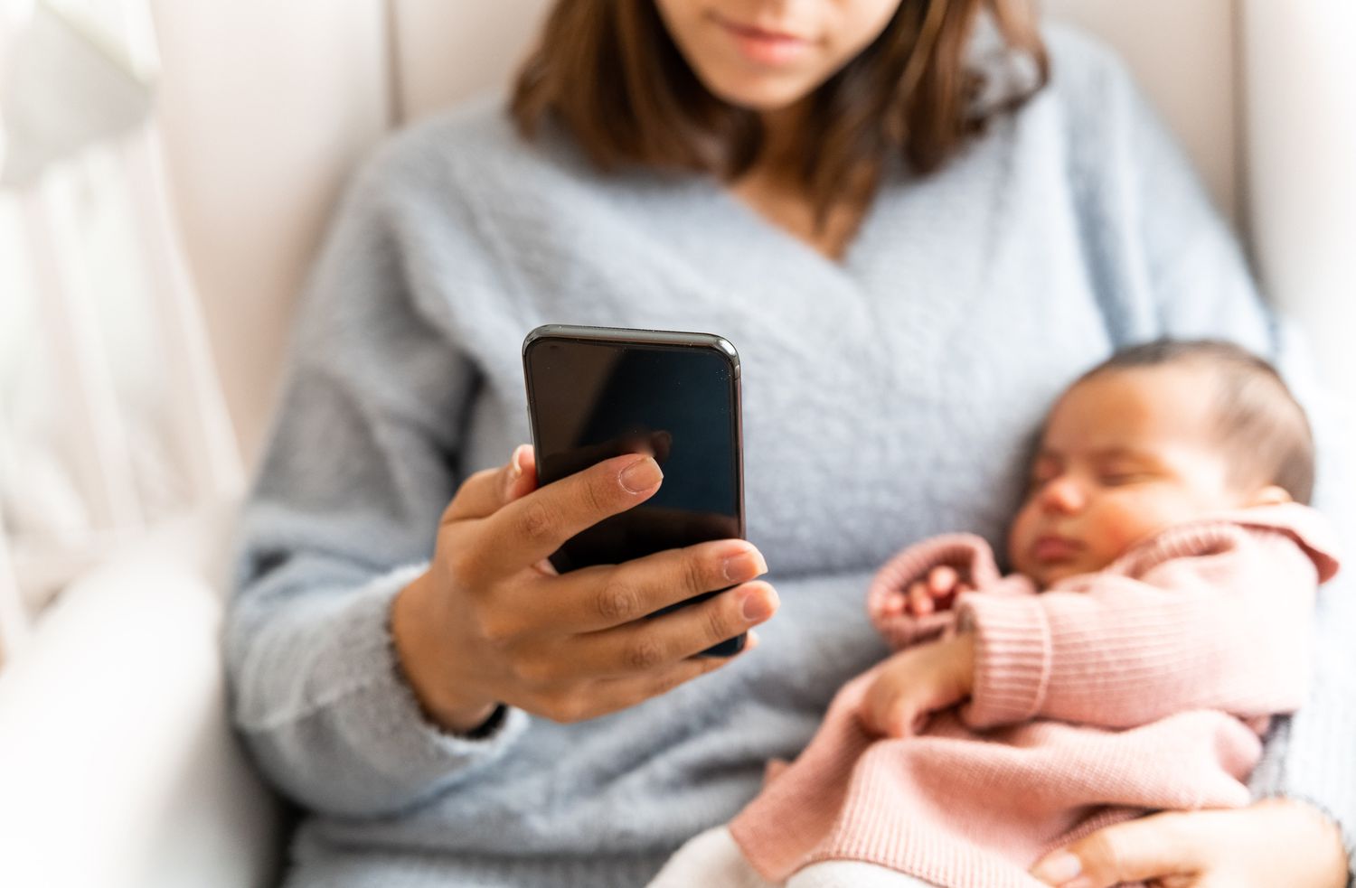 6 White Noise Apps That Will Help You and Your Baby Sleep Through the Night