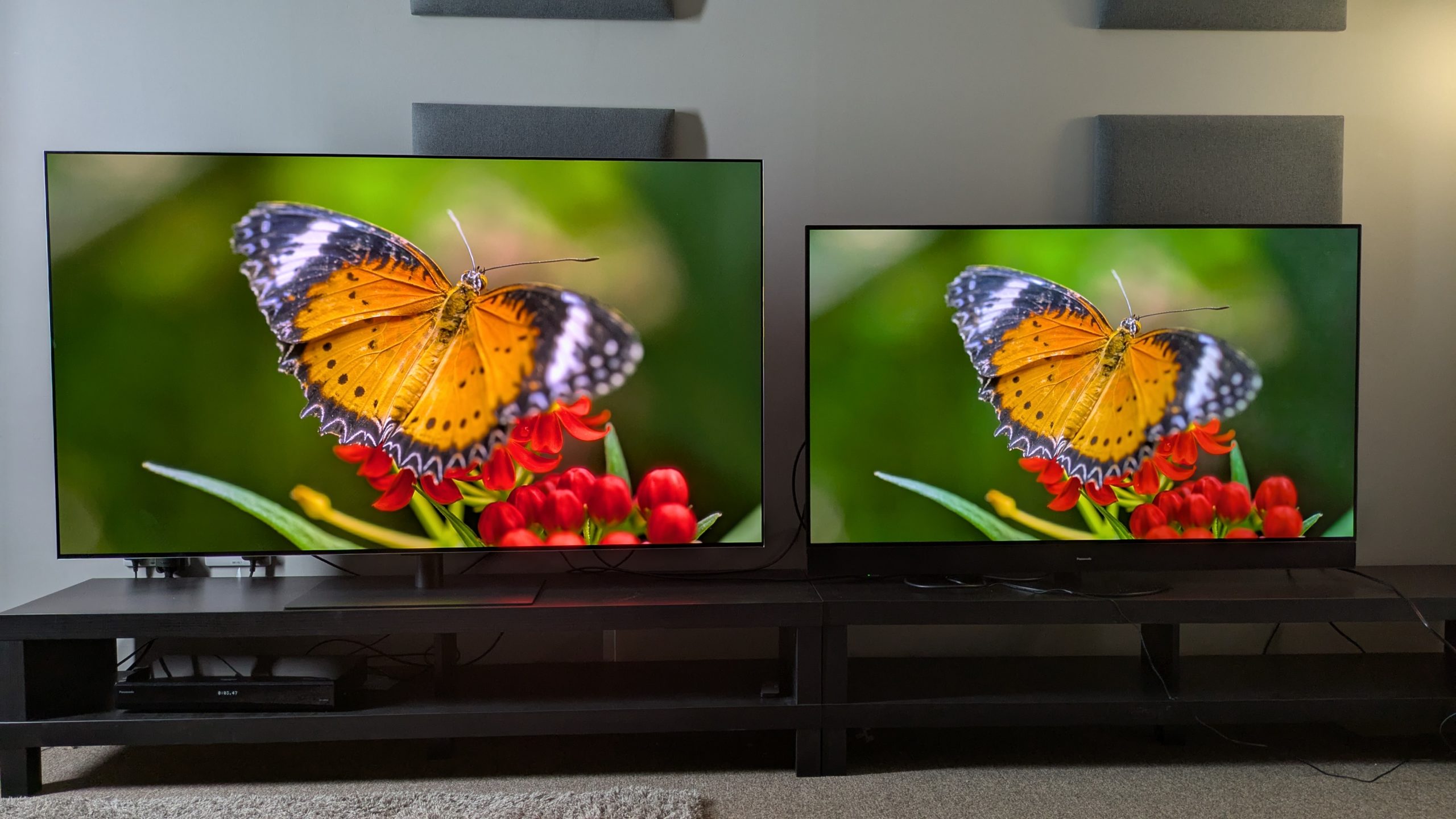 I compared the LG G5 to one of the best mid-range OLED TVs, and the results surprised me