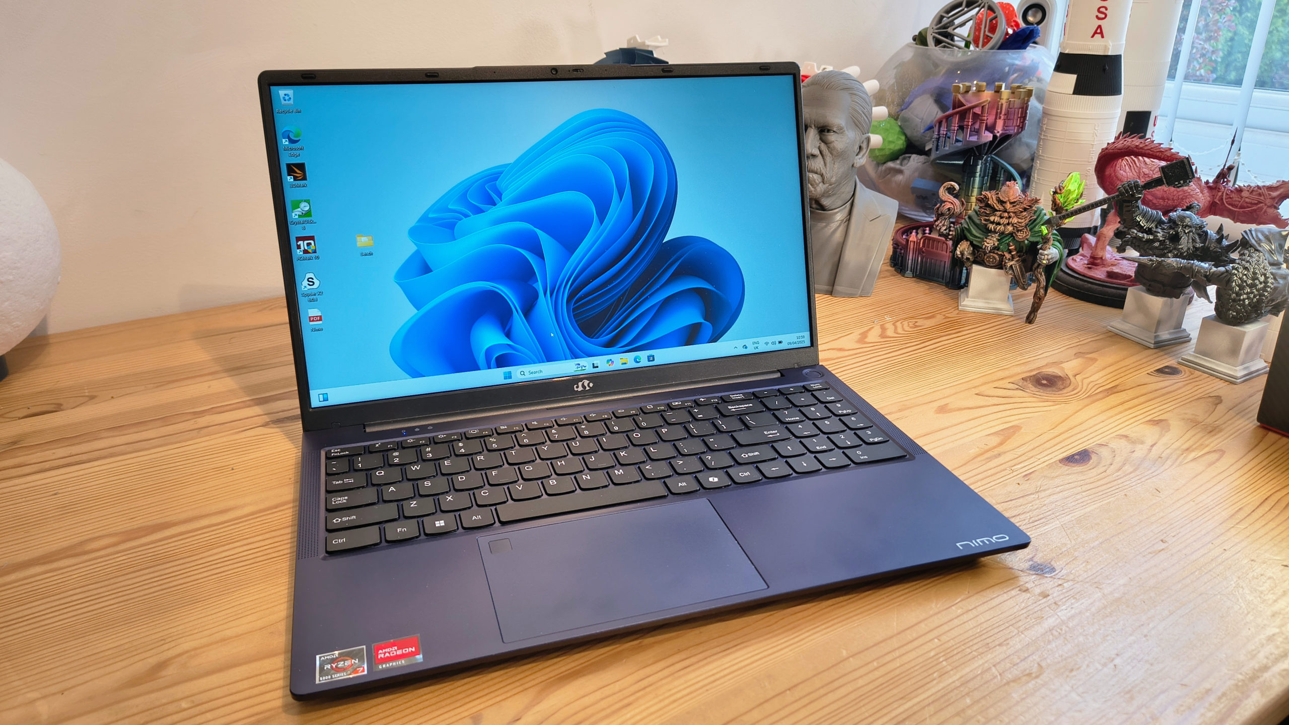 Couldn’t install Windows 11 24H2 because of your wallpaper? Microsoft has finally lifted blocks on upgrades due to customization apps – with some catches