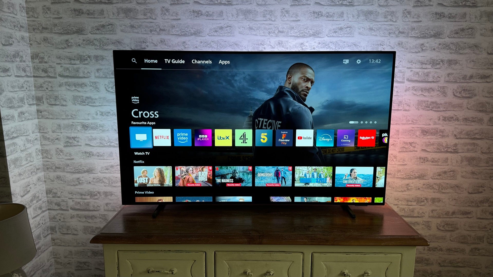Philips OLED759 (48OLED759) TV Review