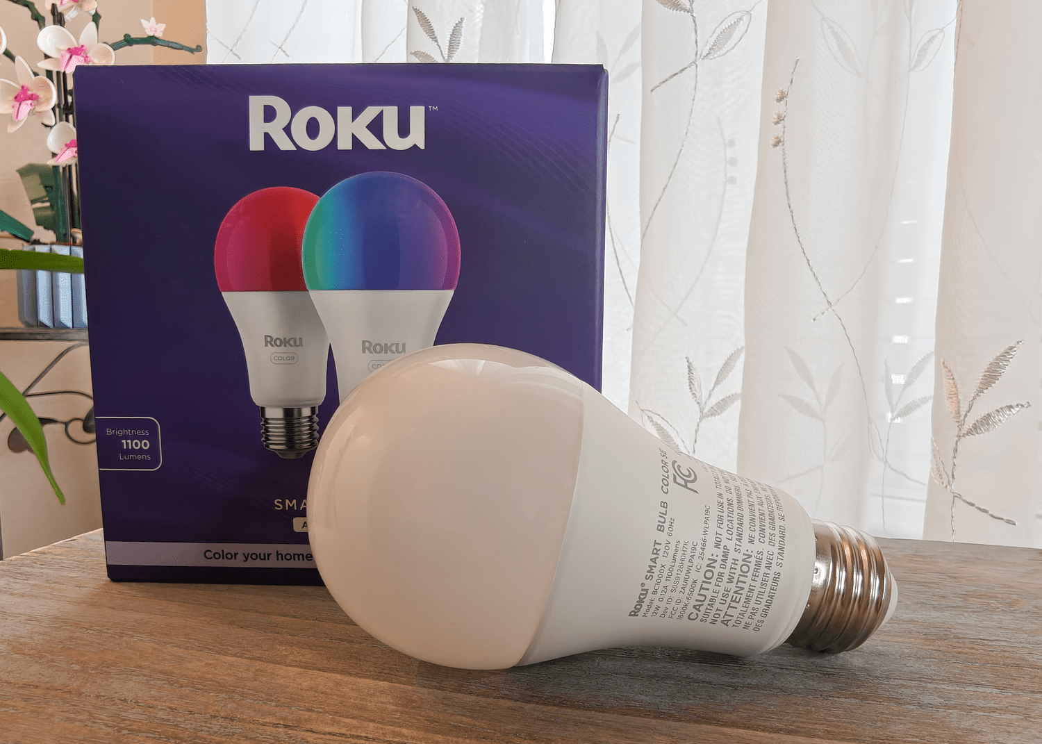 Roku Smart Bulbs Review: Add Style and Smarts to Any Room—for Less