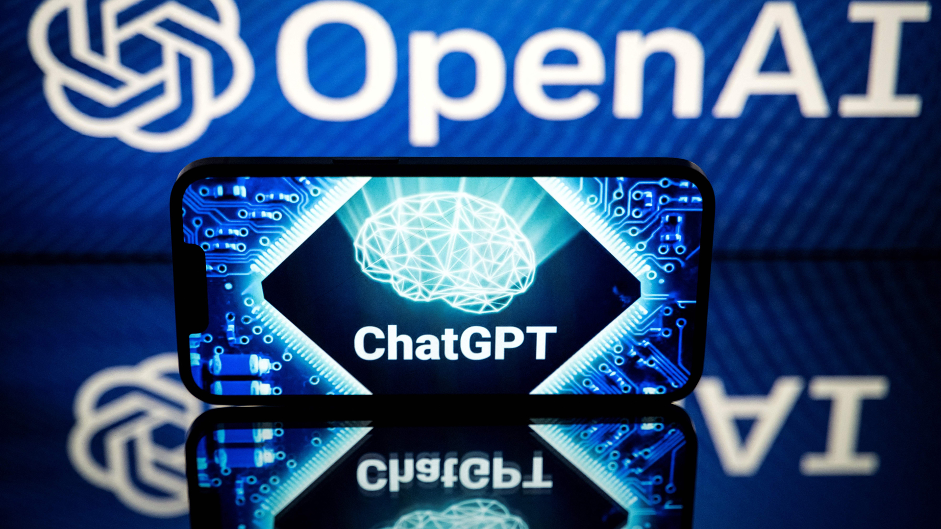 ChatGPT started speaking like a demon mid-conversation, and it’s both hilarious and terrifying