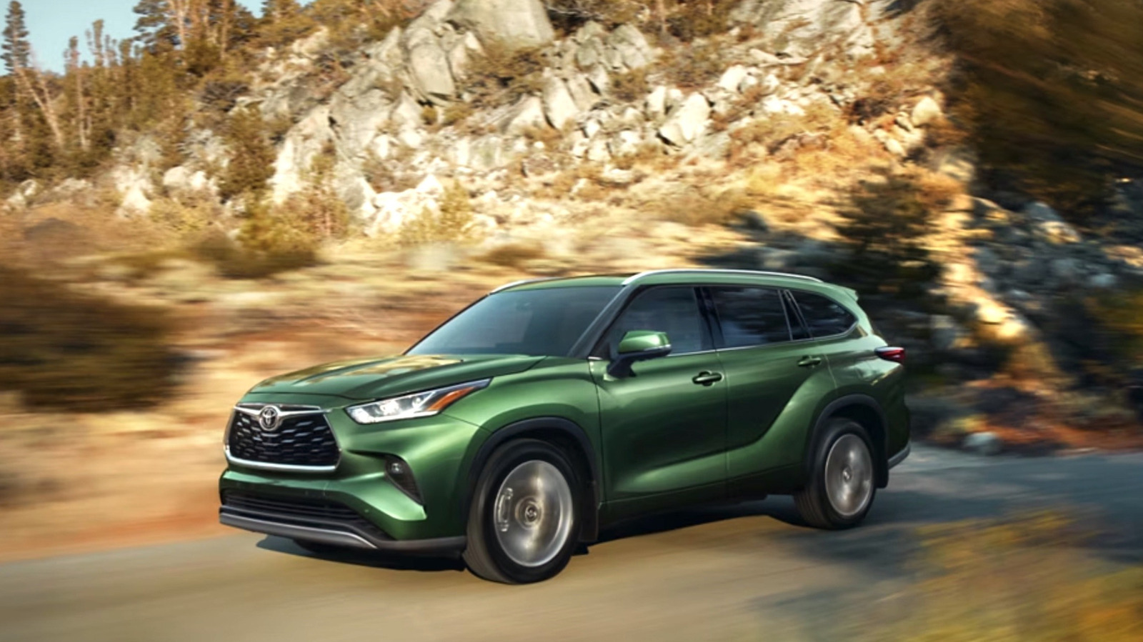 The Hidden Toyota Highlander Feature Every Platinum Owner Needs To Look For