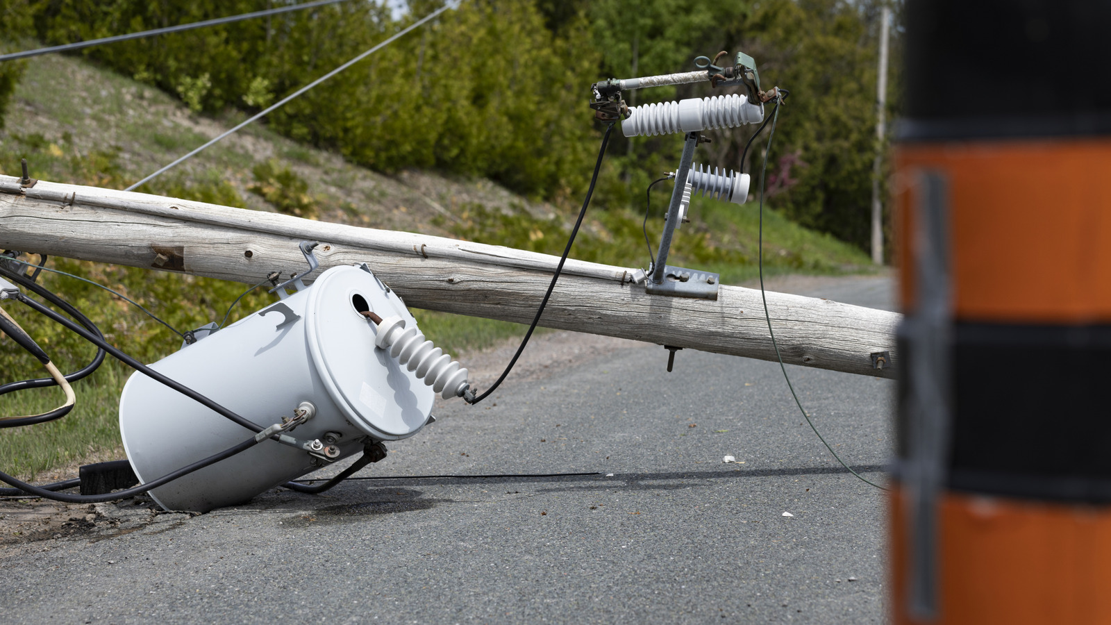 What Should You Do If Your Car Hits A Power Line And Stalls?