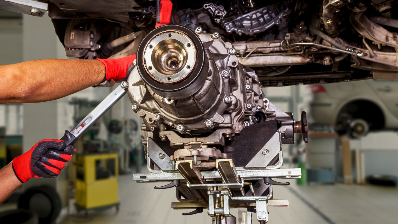 Who Makes Aisin Transmissions? (And How To Check If Your Car Has One)