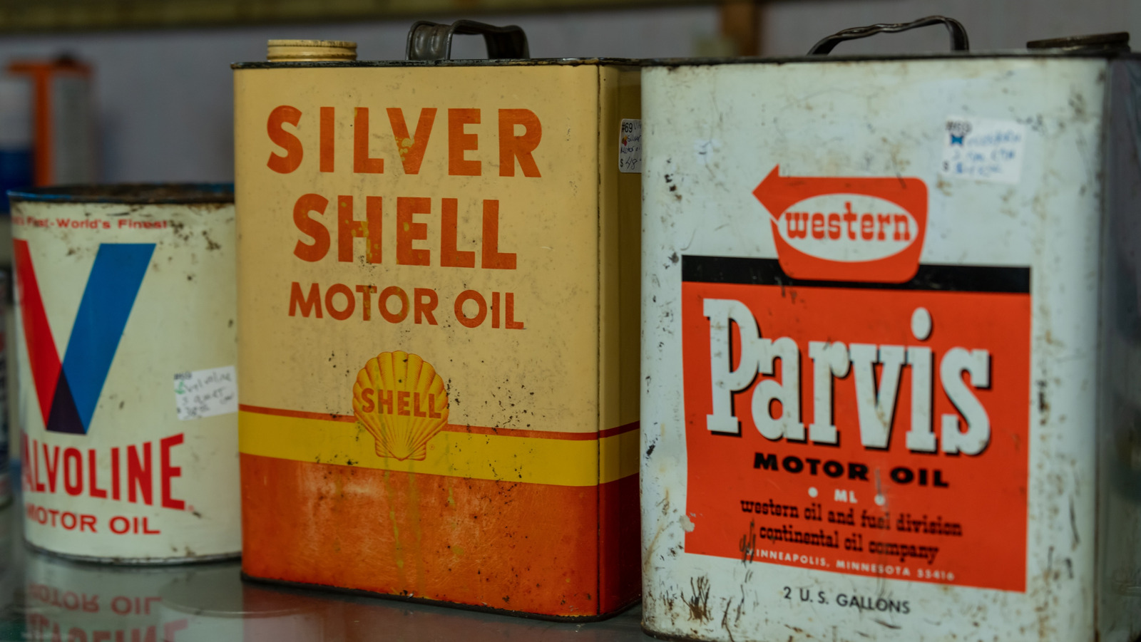 When (And Why) Did Motor Oil Stop Coming In Metal Cans?