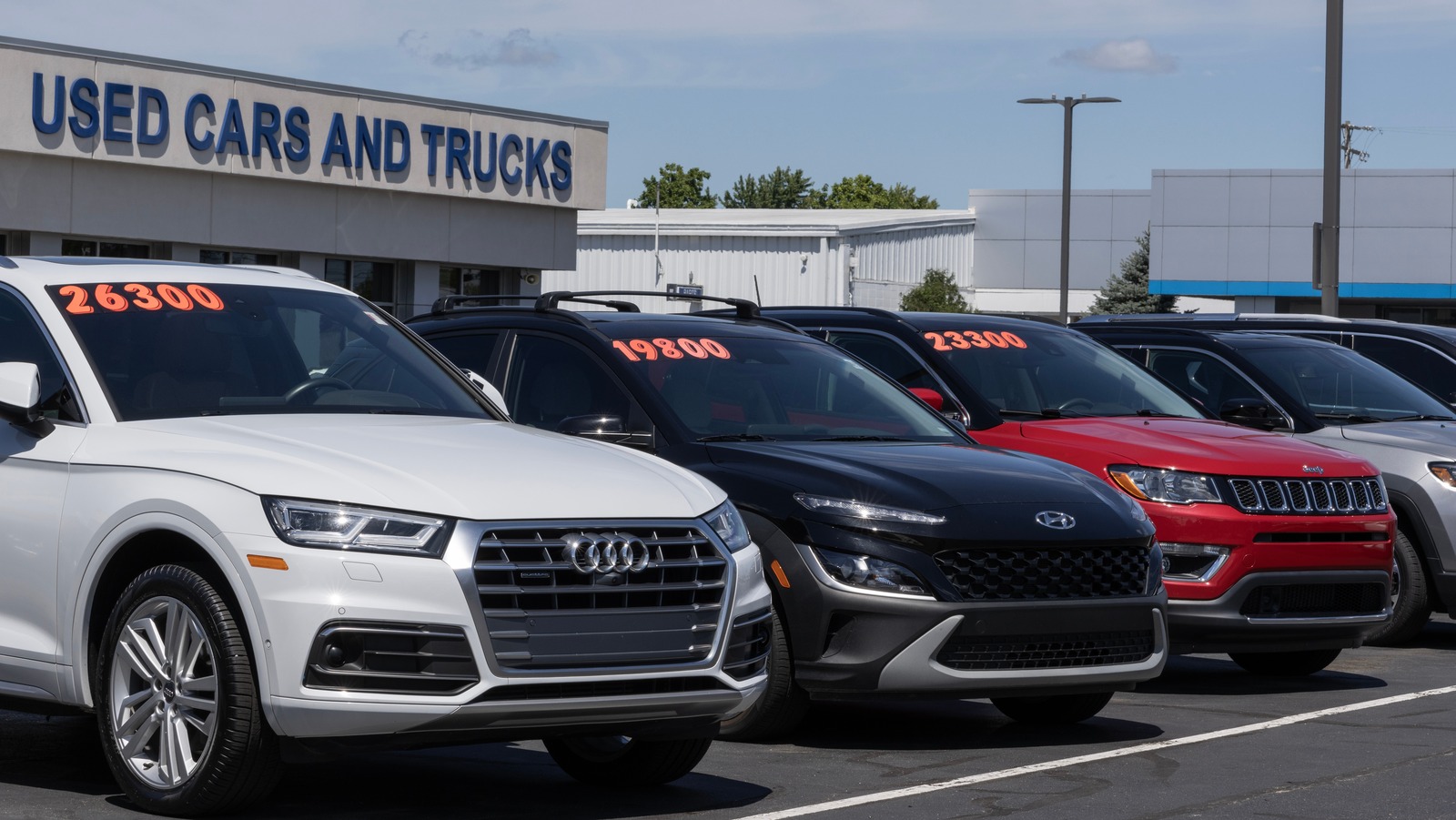 Why Used Cars Aren’t Getting Cheaper