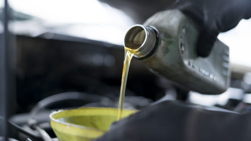 3 Cheap Motor Oils That Actually Work
